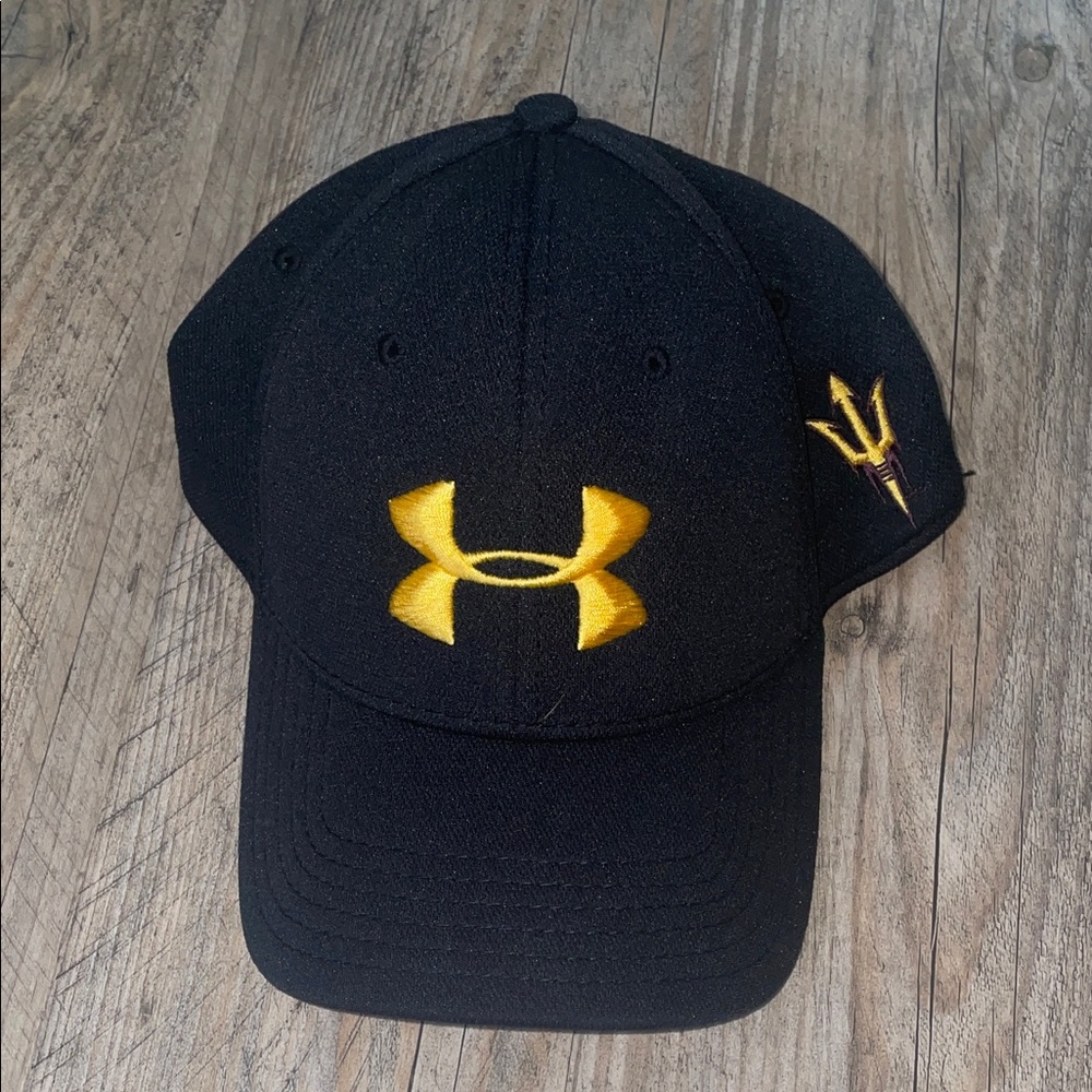 Under Armour Black Hat w/Gold Emblem & Arizona State University Pitchfork Logo